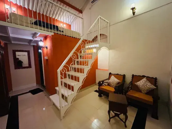 FH766 | Wave's Image