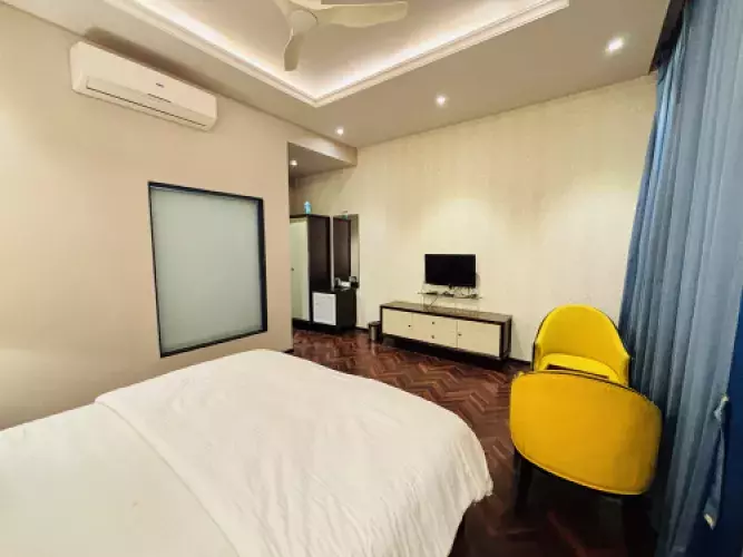 FH986 | Sweet Room 104's Image