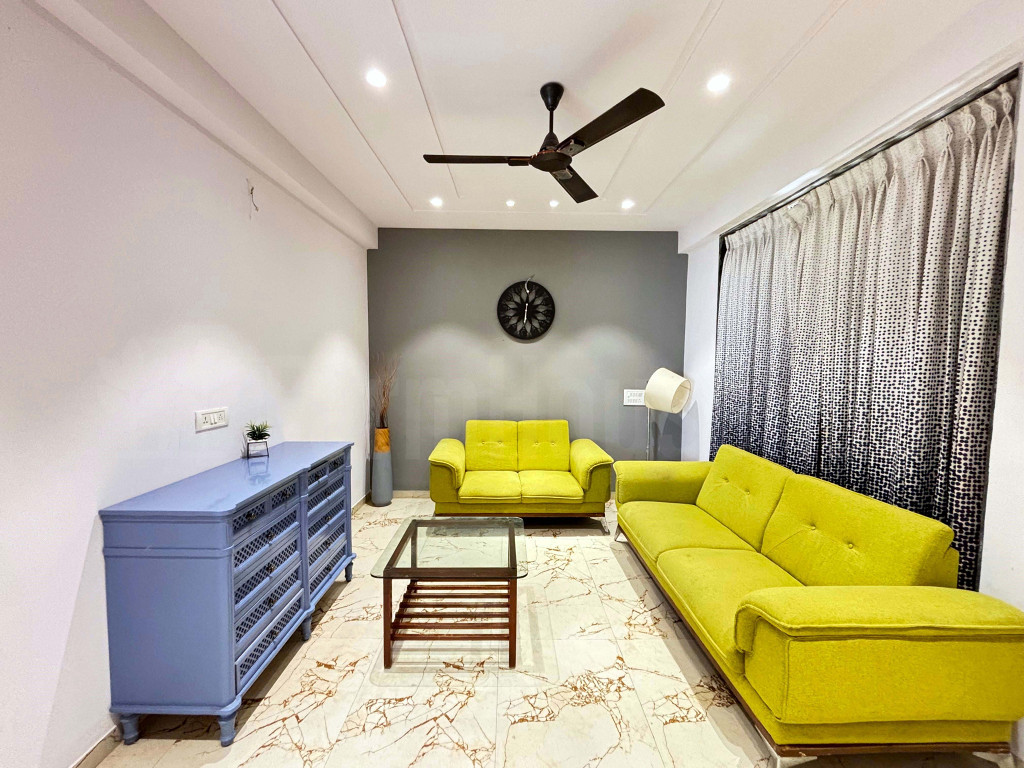 FH749 | Ornate Home 49