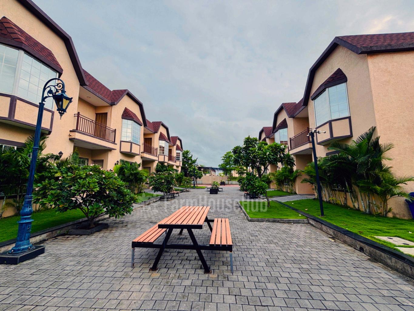 FH565 | England Home 65