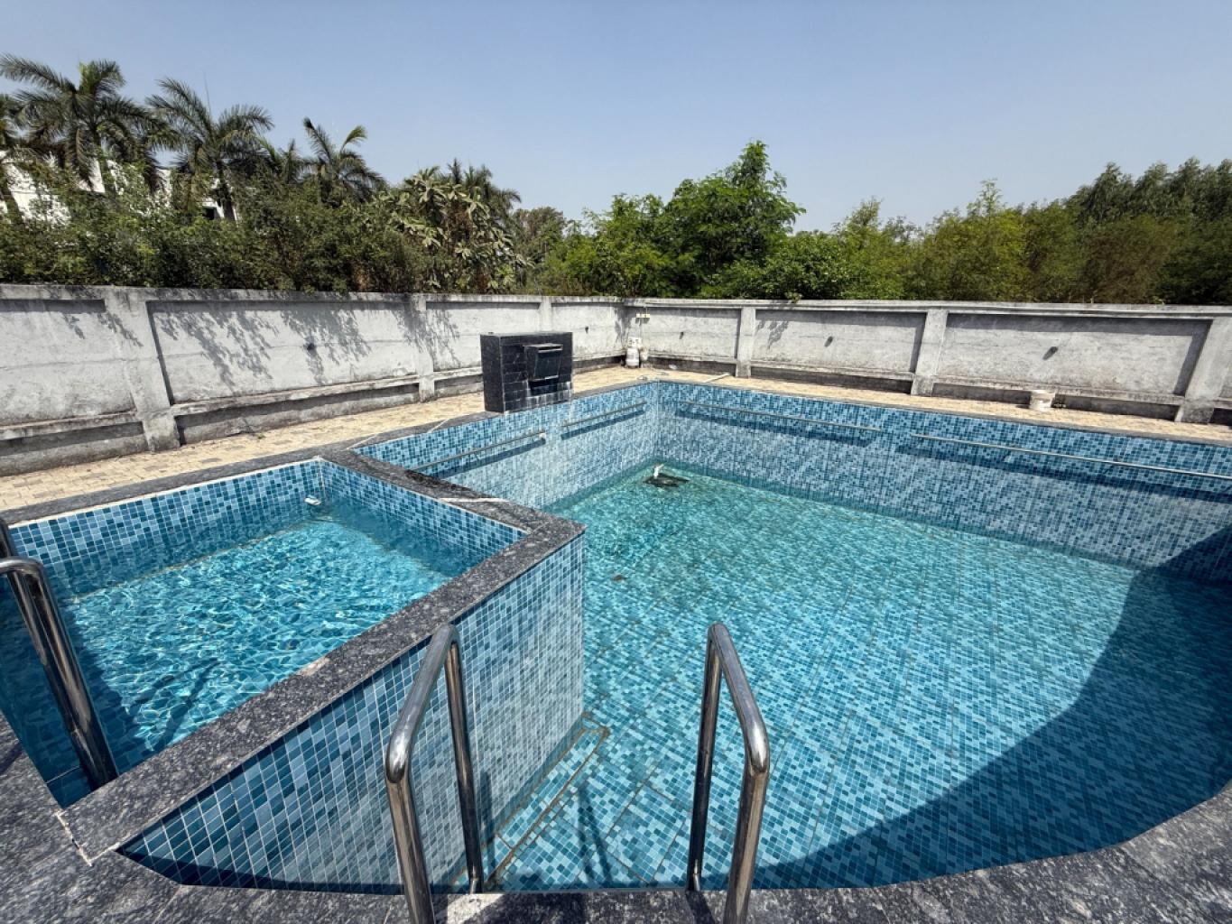 FH285 | Arora Villa 6